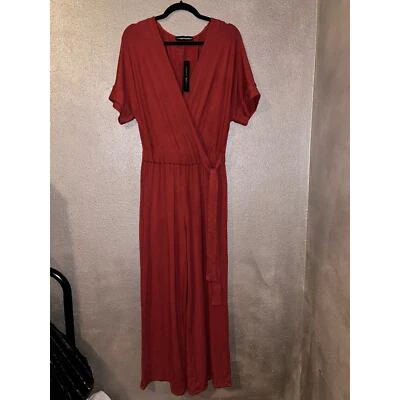 Mono Catherine Malandrino Scandi Downtown Rústico Rubí Manga Corta Pequeño Foto 1 de 4