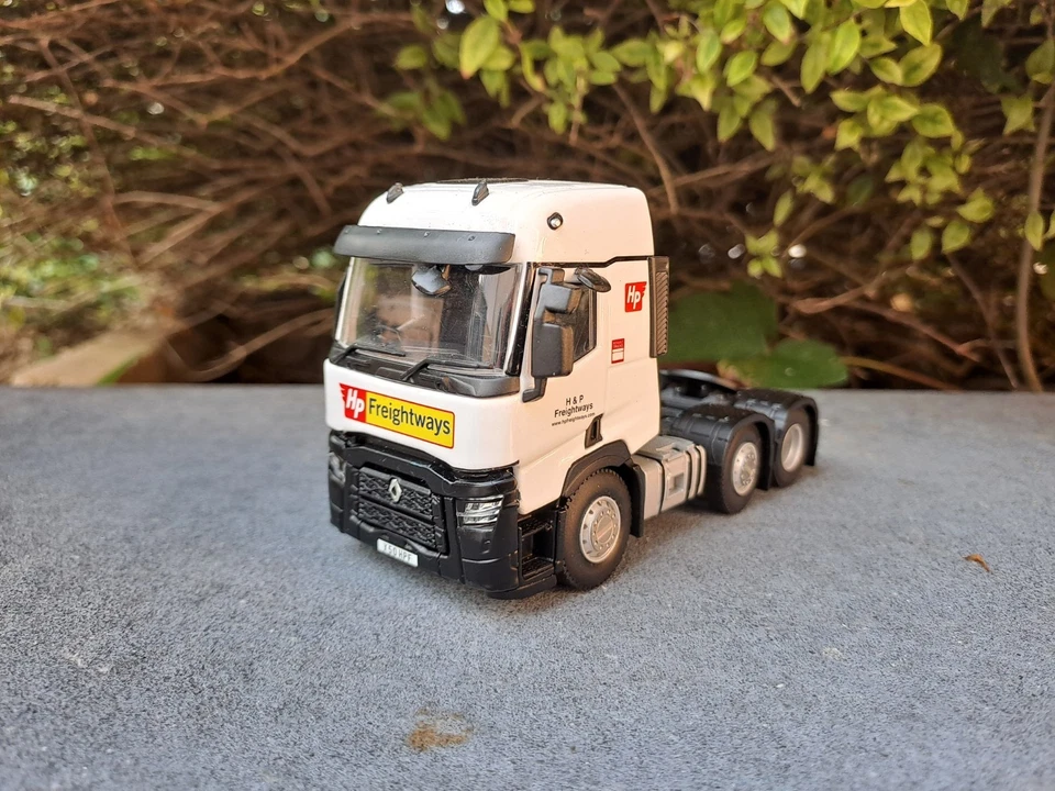 WSI 1/50 RENAULT T OCCASION - Photo 1/4