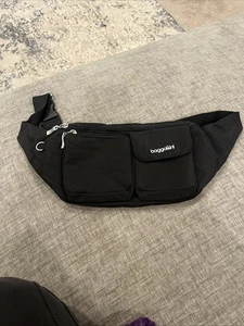 Baggallini Fanny Pack - Picture 1 of 13