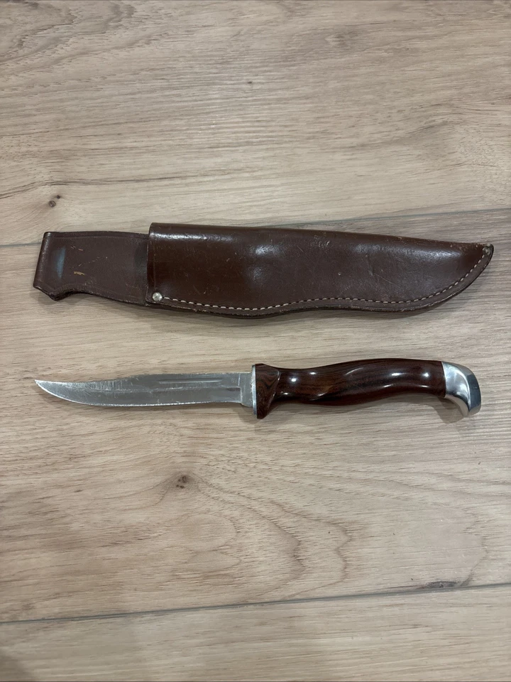 Cuchillo de caza Cutco #89 vintage con funda de cuero sin dentar años 60 Foto 1 de 1