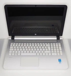 HP Pavillion 15-AB269NA Intel Core i3 8GB RAM 1TB HDD Windows Laptop - Picture 1 of 9