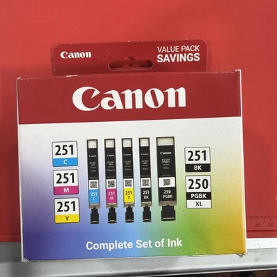 Cartuchos de tinta color Canon PGI-250XL negro y CLI-251 B/C/M/Y - Paquete de 5 Foto 1 de 4