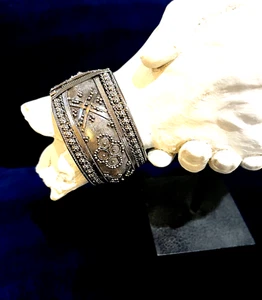 Cuff Hinged Bangle Ornate Filigree Mesh Moroccan Silver - Picture 1 of 6