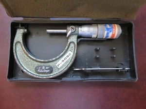 Mitutoyo 103-128 outside micrometer 1-2" range .001" grad friction w/ standard - Picture 1 of 11
