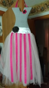 Grau und Rosa Ballerina Tüll Tutu Haarspange Schleife Organizer Pin Halter💥 - Bild 1 von 2