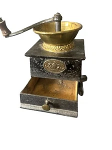 RARE Antique CAST IRON and Brass - A Kenrick & Sons Coffee Mill Grinder No 2 - B - Picture 1 of 20
