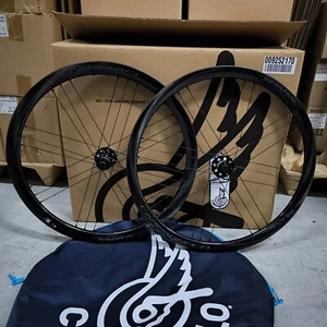 Juego de ruedas CAMPAGNOLO disco de carbono Shamal - Imagen 1 de 9