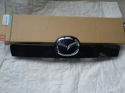 Nuevo de Lote Original Mazda CX-7 Guarnición Puerta Levadiza Moldura 2010 2011 2012 E227-50-810F 86 Nuevo Foto 1 de 4