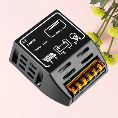 12 V Solar Charge Control Photovoltaic Voltage Regulator Controller - Image 1 of 4