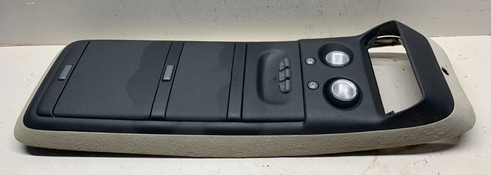 1995-1999 OBS Chevy GMC C/K 1500 2500 Suburban Interior Overhead Console Beige - Image 1 of 4