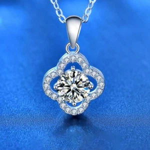 1.10Ct Round Moissanite Four-leaf Clover Pendant Without Chain White Gold Plated - Picture 1 of 8