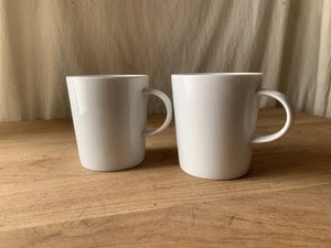 Set of 2 Crate & Barrel  MAISON 3 3/4" Mugs  Made in Japan - Picture 1 of 6