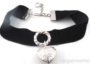 Victorian Style Heart Love Pendant Velour Choker Necklace - Picture 1 of 2