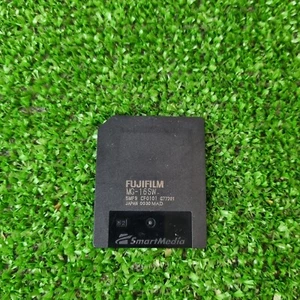 Fujifilm 16MB SmartMedia Card, Retro Camera Storage, MG-16SW - Picture 1 of 2