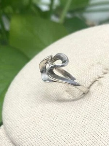 Vintage Sterlingsilber 925 moderner abstrakter detaillierter Ring Gr. 6,5 gestempelt - Bild 1 von 8
