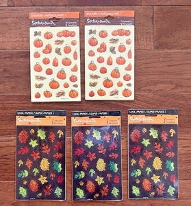 NEU MENGE 14 Blatt HERBSTBLÄTTER KÜRBIS AUFKLEBER Eichel Mais Herbst Erntedankfest - Bild 1 von 3