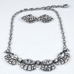 Juego de 3 pendientes collar vintage de diamantes de imitación Bogoff tono plata transparente excelente - Imagen 1 de 6