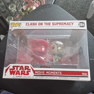 Funko Pop! Vinilo Star Wars Movie Moments - 264 Clash On The Supremacy Rey - Imagen 1 de 6