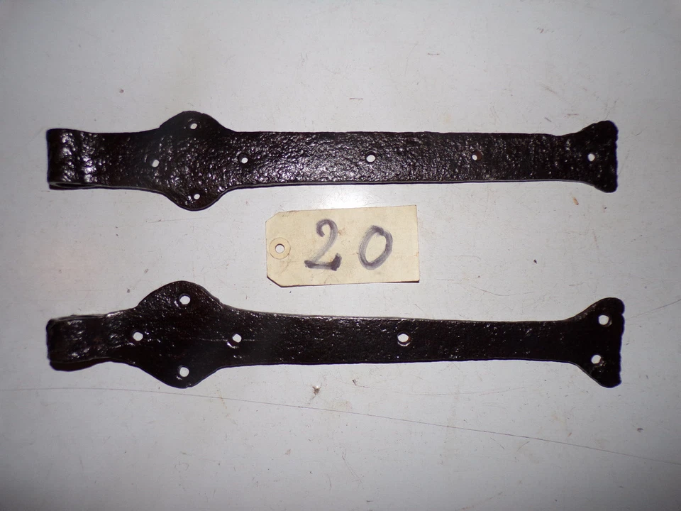 Pentures, charnières,  anciennes en fer forgé - Photo 1/1