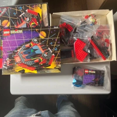 LEGO 6939 Saucer Centurion 6835 Saucer Scout Space Spyrius Complete Set Used - Image 1 of 4