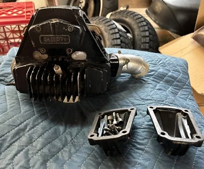 Culata delantera Ducati 750 F1 Pantah Foto 1 de 4