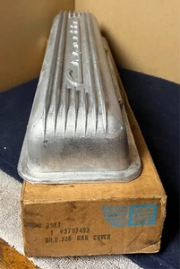 Corvette Valve Cover - 1959-67 - NOS - GM# 3767493 - with casting flaw - Picture 1 of 6