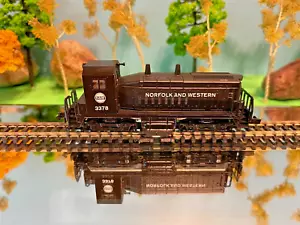 NORFOLK & WESTERN SW-1200 Powered Cow, DIESEL LOCOMOTIVE, Con-Cor , Road #3378 - Picture 1 of 1