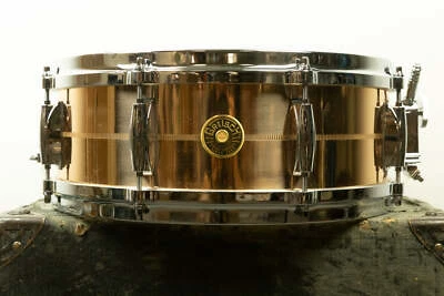 Tambor Gretsch 5x14 EE. UU. Personalizado Bronce Foto 1 de 2