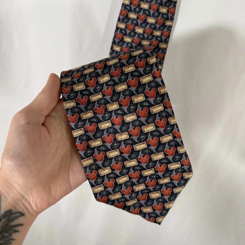 Gravata masculina Walt Disney World 60" azul laranja estampa Mickey Mouse 100% seda 3,5 "W - Imagem 1 de 4