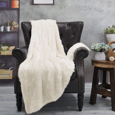 Luxury Serengeti Double Sided Faux Fur Throw – Super Soft Fleece Blanket Gift - Image 1 of 4