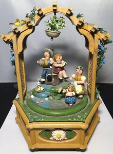 Hubrig Volkshunst Summer Series Spinning Music Box Wood Carved Hand Painted - Picture 1 of 11