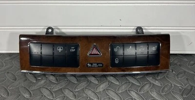 05-07 Mercedes Benz C230 Control de tablero Interruptor de peligro Asiento Calentador 2038701510 OEM Foto 1 de 4