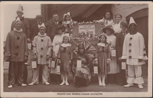 Postcard - Round Oak Works ''Organ Grinders'' - Real Photo 1931 - Picture 1 of 1