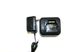 ICOM BC-119N Battery Charger for ICOM Radios Ni-Cad, Ni-MH, Li-Ion - Picture 1 of 8