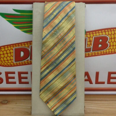 Jim Thompson "Corbata" Foto 1 de 3