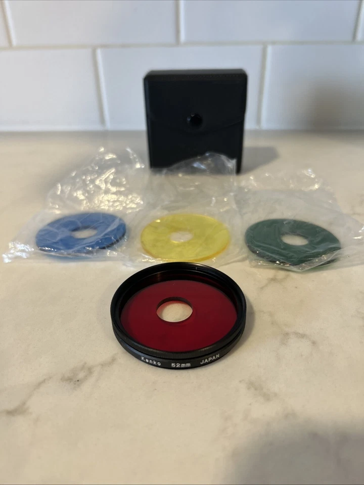 Kenko CENTER FOCUS 52mm Filter Red Blue Yellow Green Made in Japan - Image 1 of 1