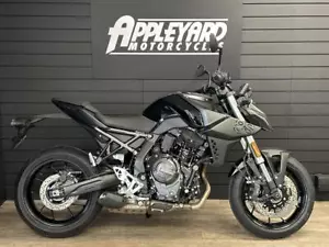 SUZUKI GSX-8S 2024 PRE REG BLACK AND GREY ONLY - Picture 1 of 14