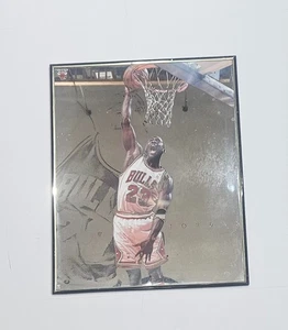 Specchio vintage anni 90 Michael Jordan incorniciato 16 x 20 Chicago Bulls - Foto 1 di 5