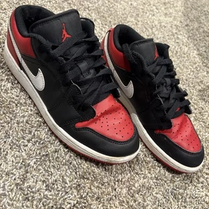 Nike Air Jordan 1 Low Alternate Bred Toe Größe Jugend 4,5 Y - Bild 1 von 8