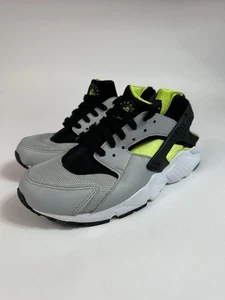 Nike Huarache Size 6.5Y Great Condition Rare - Picture 1 of 5