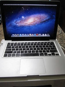 MacBook Pro 13 inch Mid 2009 4GB RAM 256GB SSD SuperDrive OSX 10.7.5 Lion - Picture 1 of 6