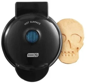 Mini Waffle Maker en Forma de Calavera Negro Halloween Desayuno Belga Haz el Tuyo - Imagen 1 de 6