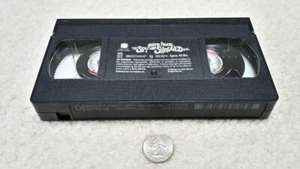 VHS Austin Powers The Spy Who Shagged Me, 1999, Color, PG-13 - Picture 1 of 2