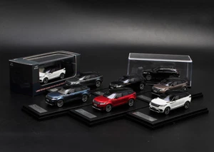 LCD Escala 1/64 Range Rover Velar SUV Aleación Modelo Diecast Coche 6 Colores Regalo - Imagen 1 de 18