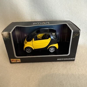 Maisto Smart Car Motorized 1:33 scale die cast model YELLOW With Box Pull Back - Picture 1 of 6