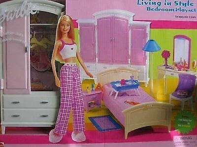 Barbie 67552 MIB 2002 Living in Style Bedroom Playset