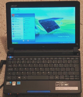 Acer Aspire One NAV50 10.1" Laptop - 160GB HDD, 1GB RAM, Intel Atom N450, Win XP - Image 1 of 4
