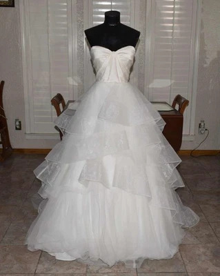 Vestido de noiva WTOO BY WATTERS STYLE 14204 tamanho 6 marfim - Imagem 1 de 4