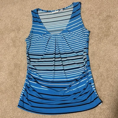 Blusa sin mangas New York & Company para mujer elástica azul negra a rayas fruncida, talla M Foto 1 de 4