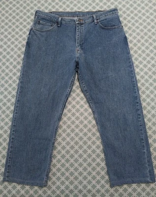 Pantalones de mezclilla Wrangler calce relajado pierna recta etiqueta talla 38x29 talla real 37x26,5 Foto 1 de 4